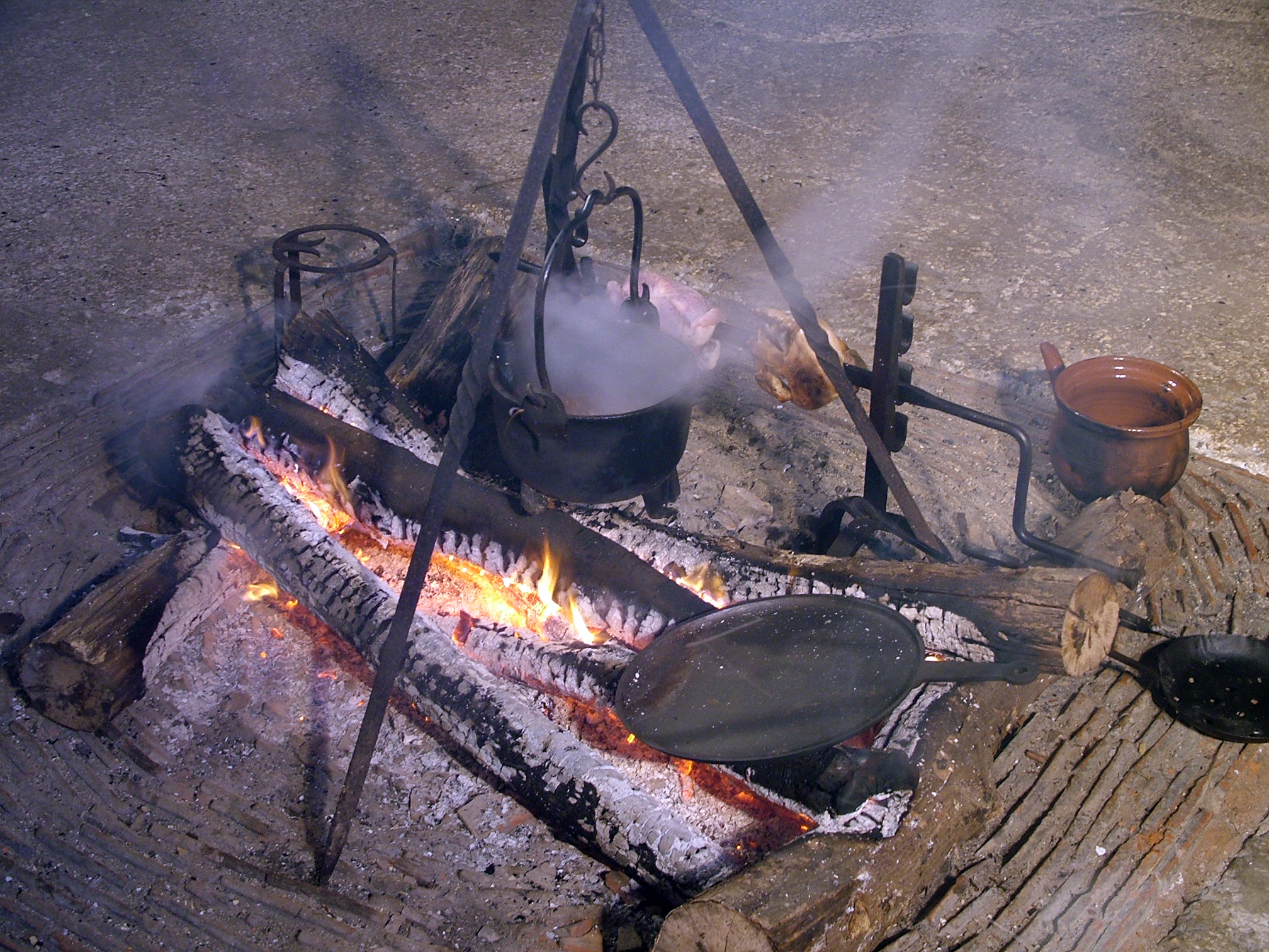 Info di servizio - Taverna organizzata da Earth - Sarzanello